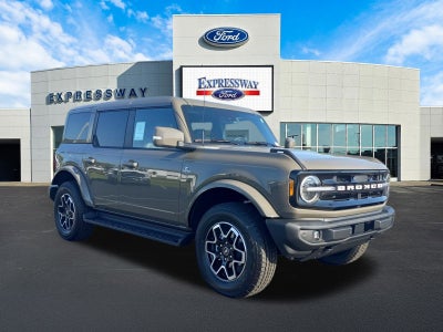 2025 Ford Bronco Outer Banks 4 Door 4x4