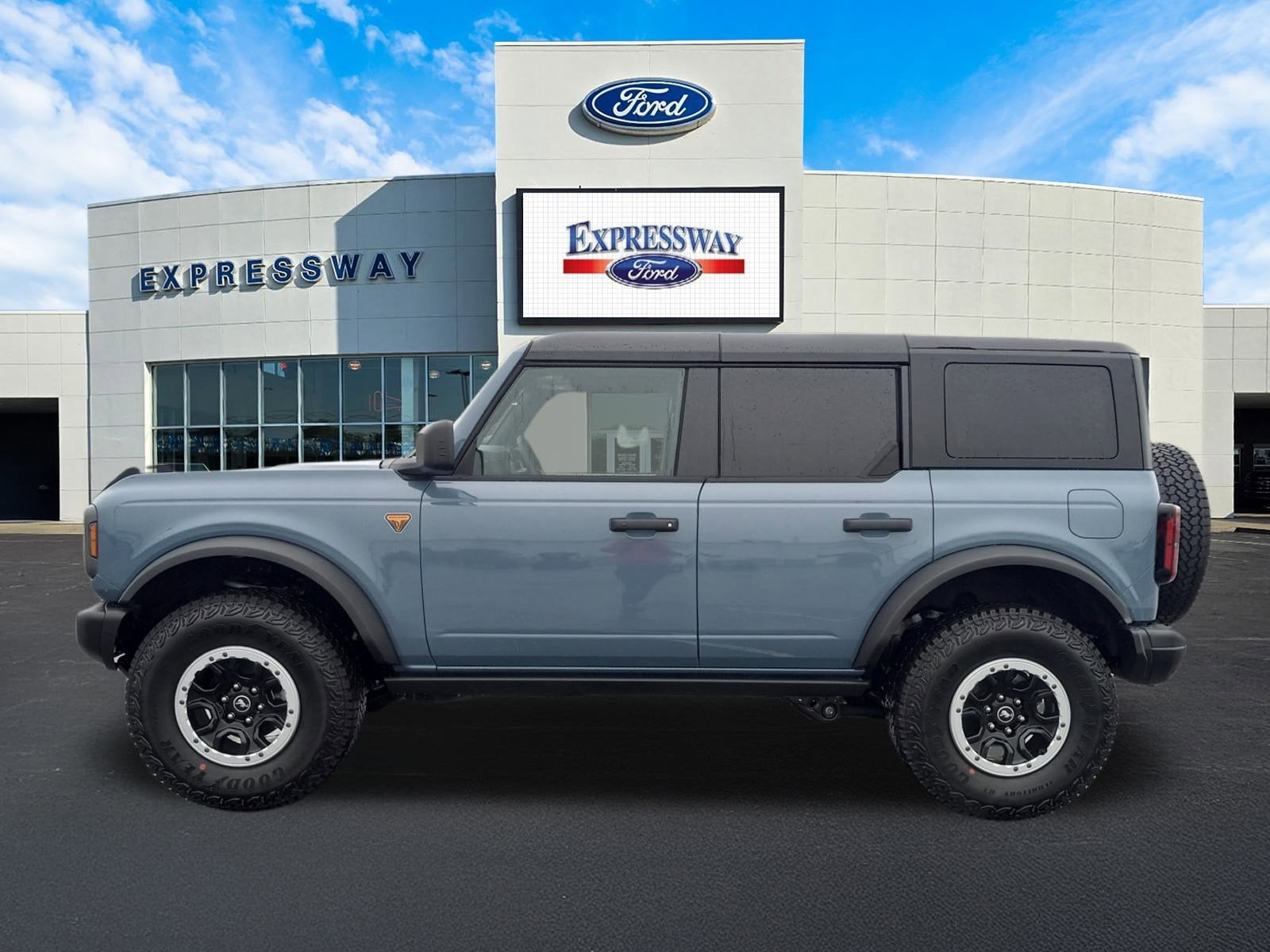 2025 Ford Bronco Badlands 4 Door Advanced 4x4