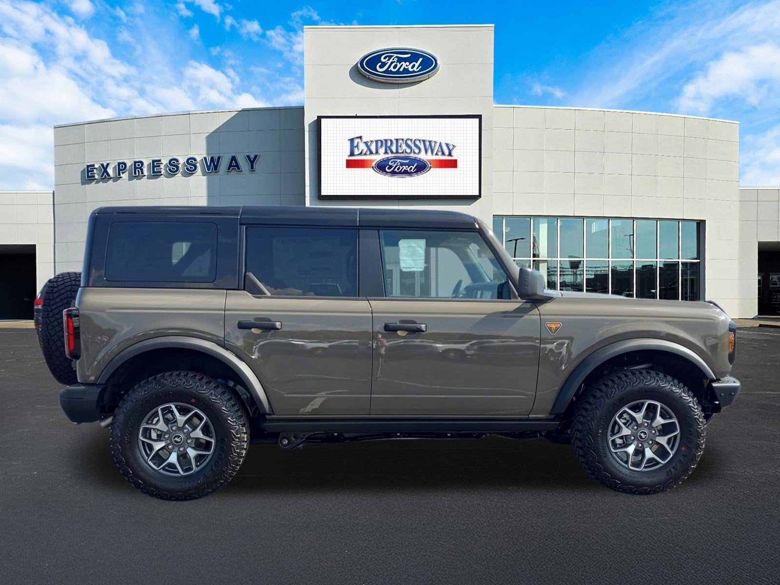 2025 Ford Bronco Badlands 4 Door Advanced 4x4