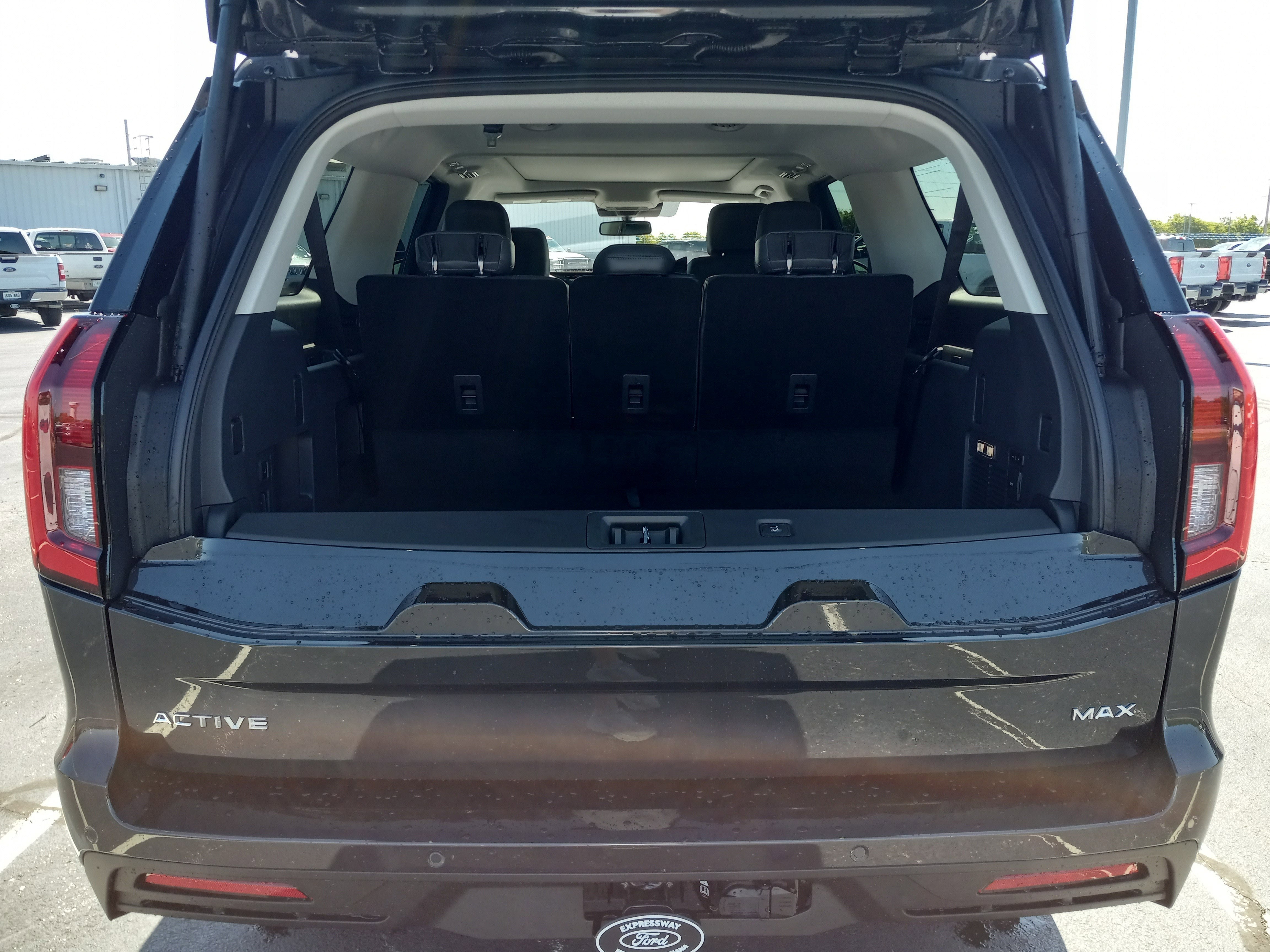 2025 Ford Expedition Max Active 4x4