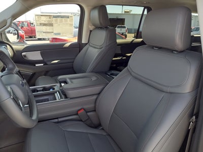 2025 Ford Expedition Max Active 4x4