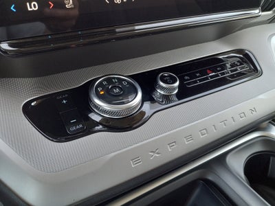 2025 Ford Expedition Max Active 4x4