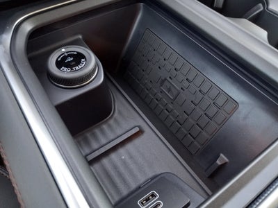 2025 Ford Expedition Max Active 4x4