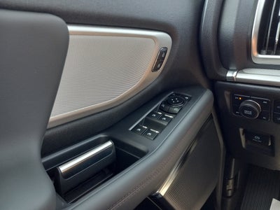 2025 Ford Expedition Max Active 4x4