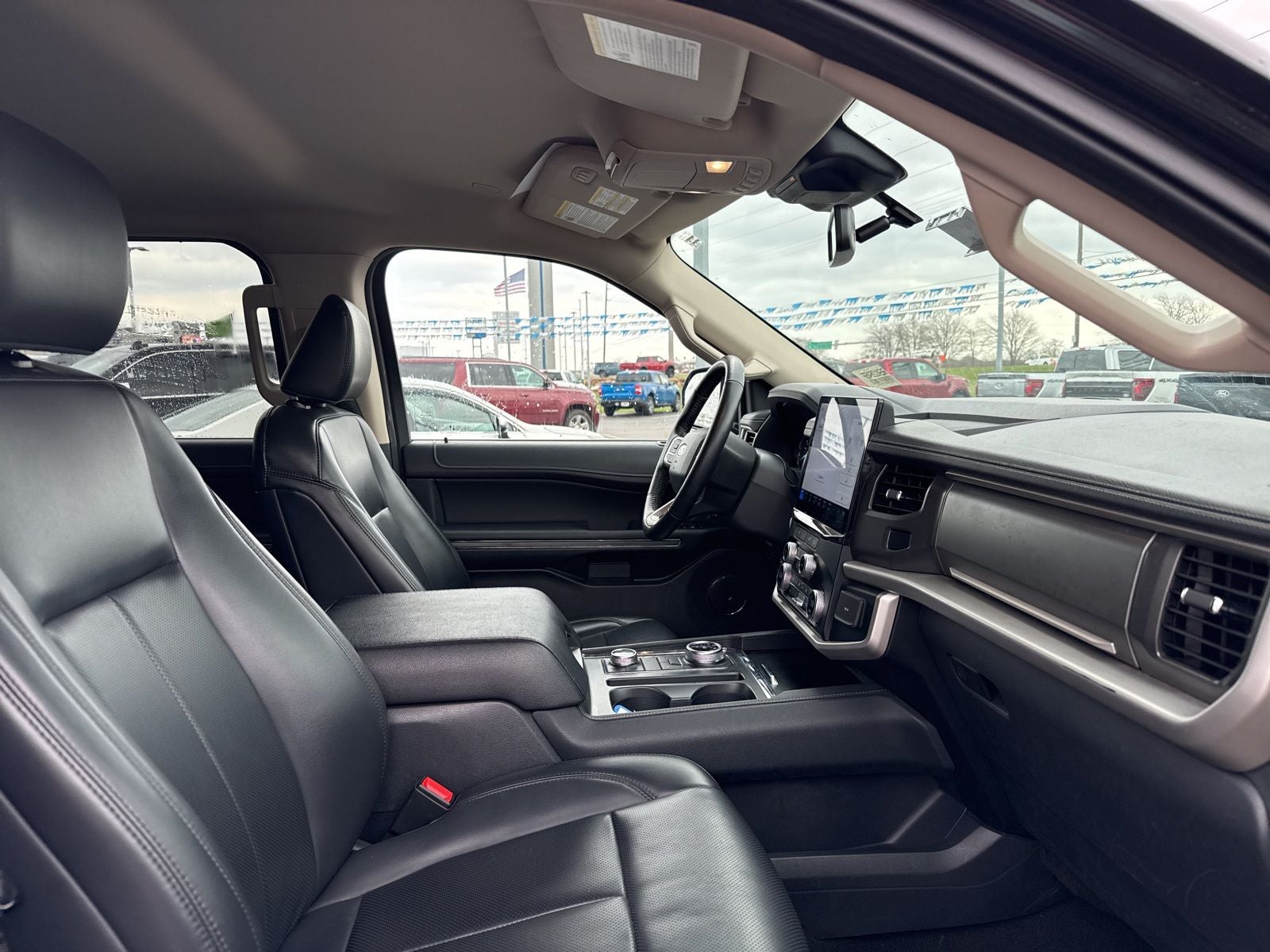 2024 Ford Expedition Max XLT