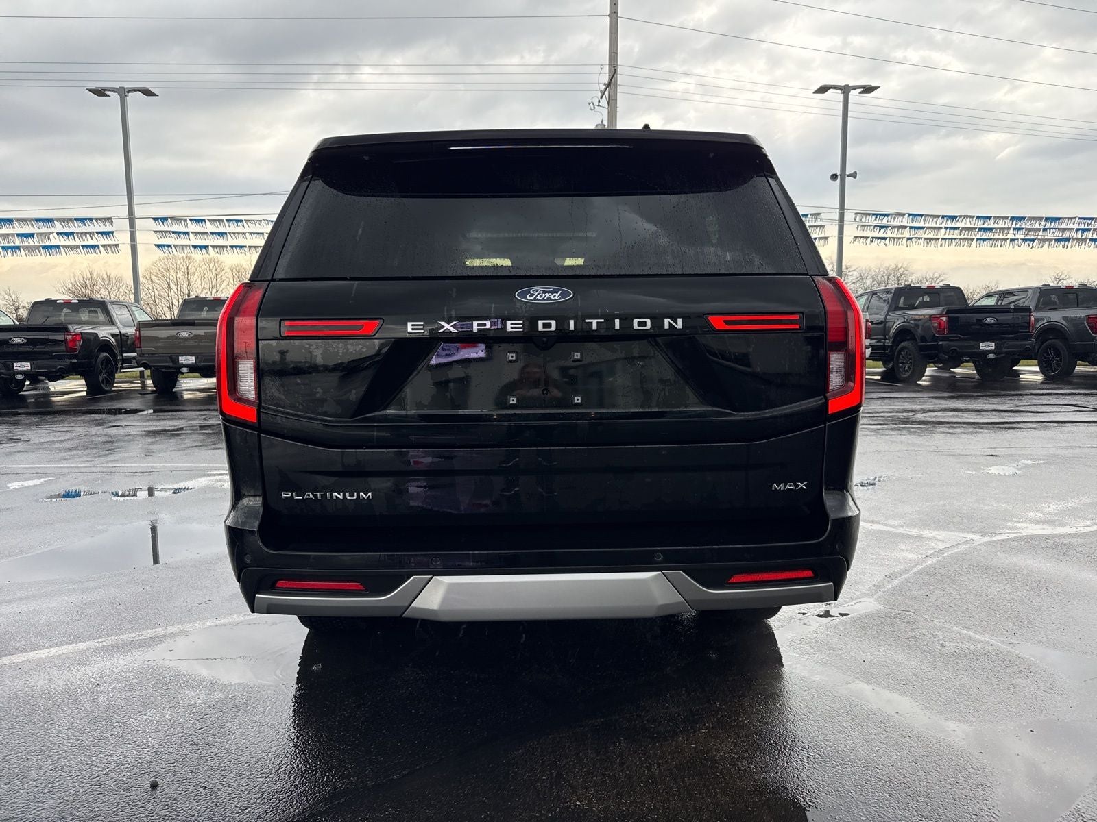 2025 Ford Expedition Max Platinum