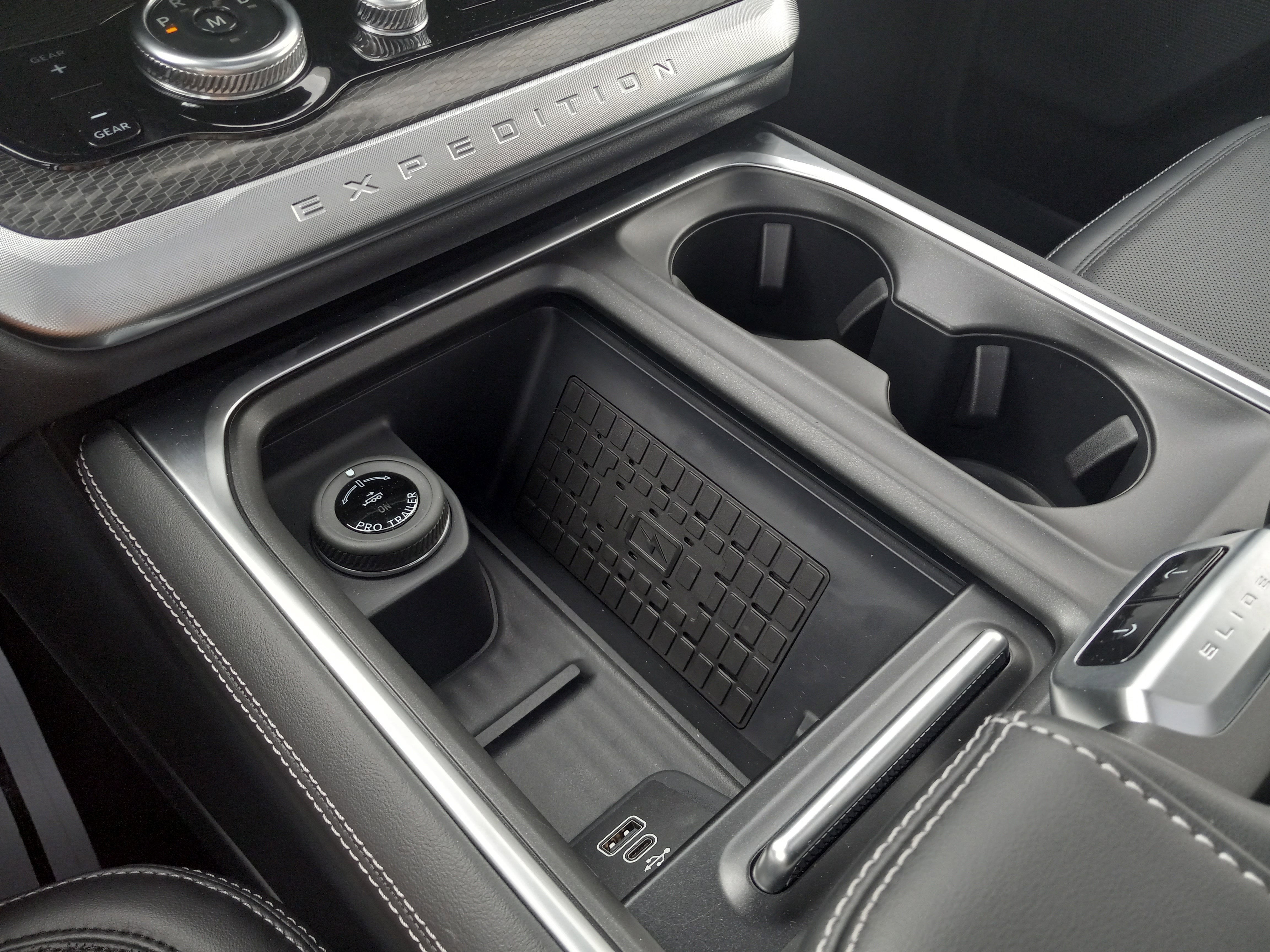 2025 Ford Expedition Max Platinum 4x4