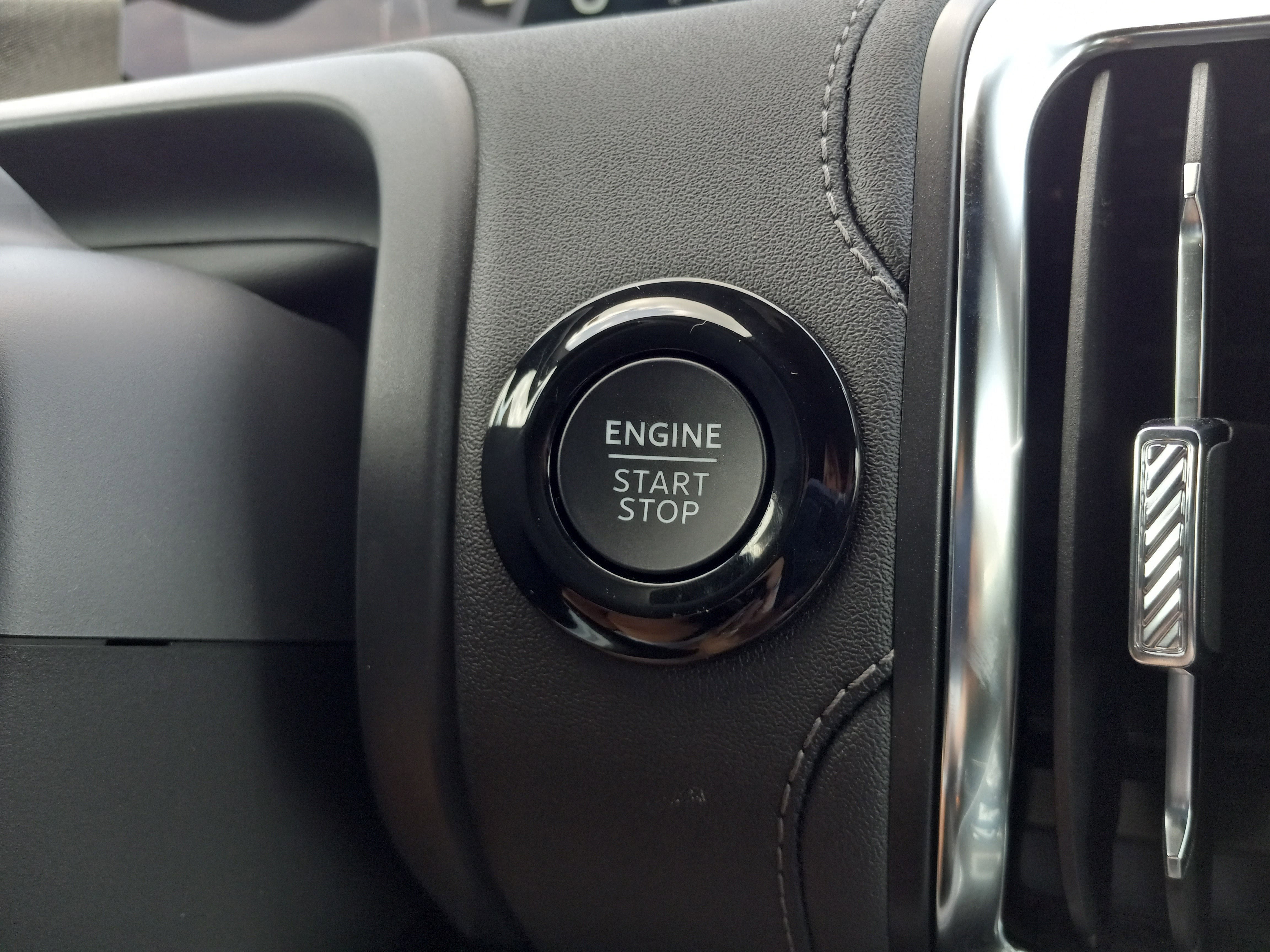 2025 Ford Expedition Max Platinum 4x4