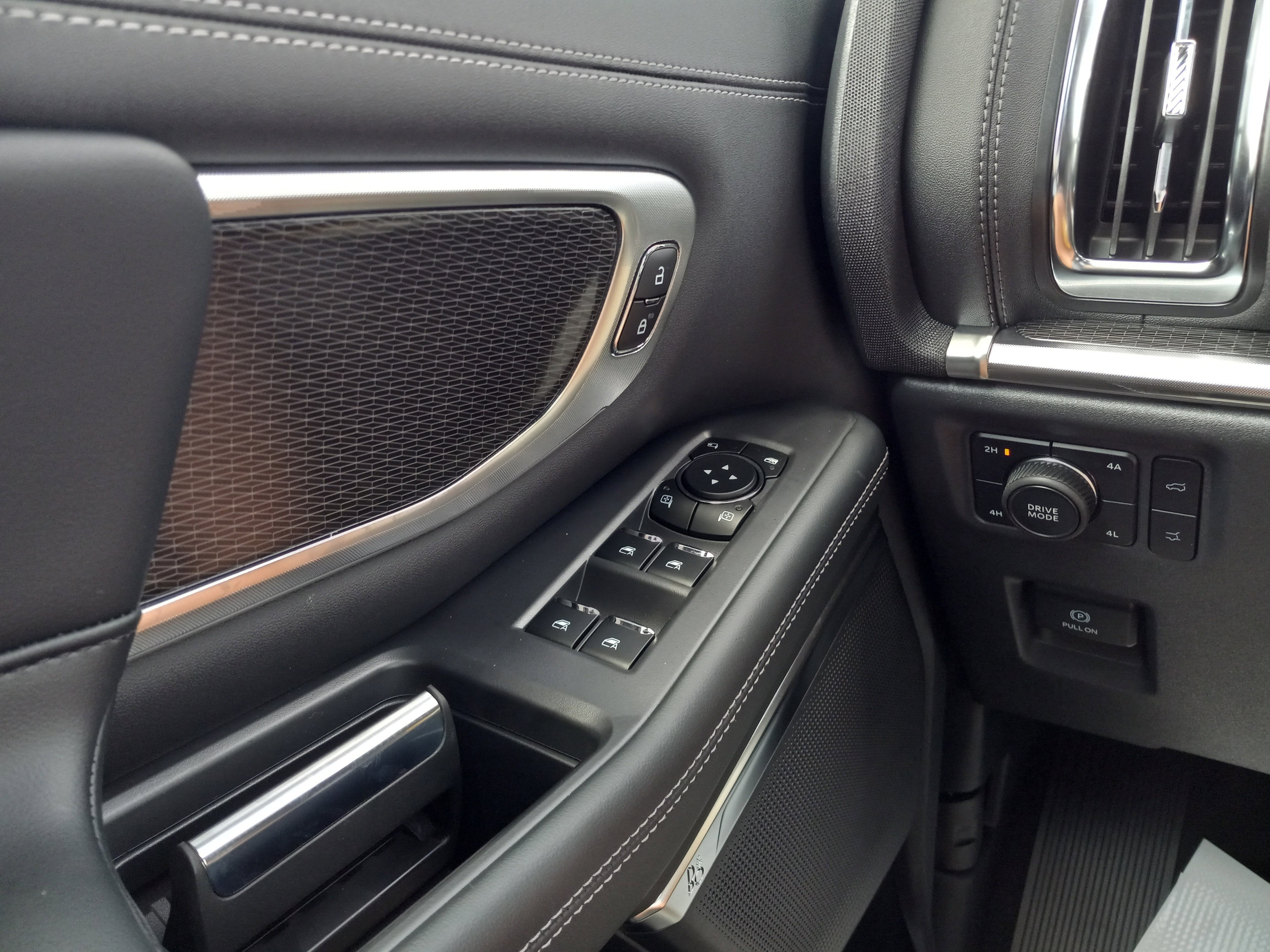 2025 Ford Expedition Max Platinum 4x4