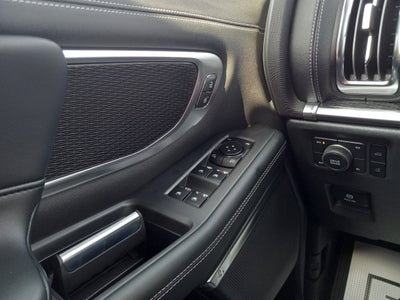 2025 Ford Expedition Max Platinum 4x4