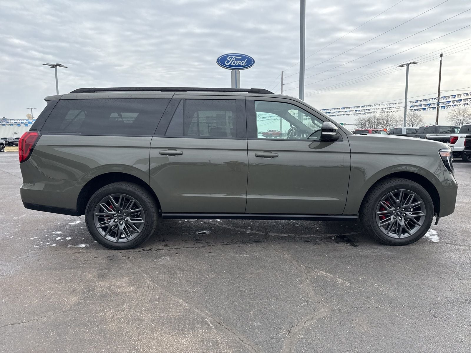 2025 Ford Expedition Max Platinum