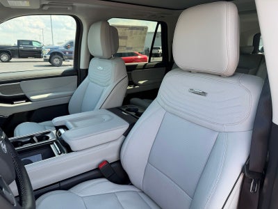 2027 Ford Expedition Max Platinum
