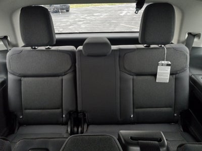 2025 Ford Expedition Active 4x2