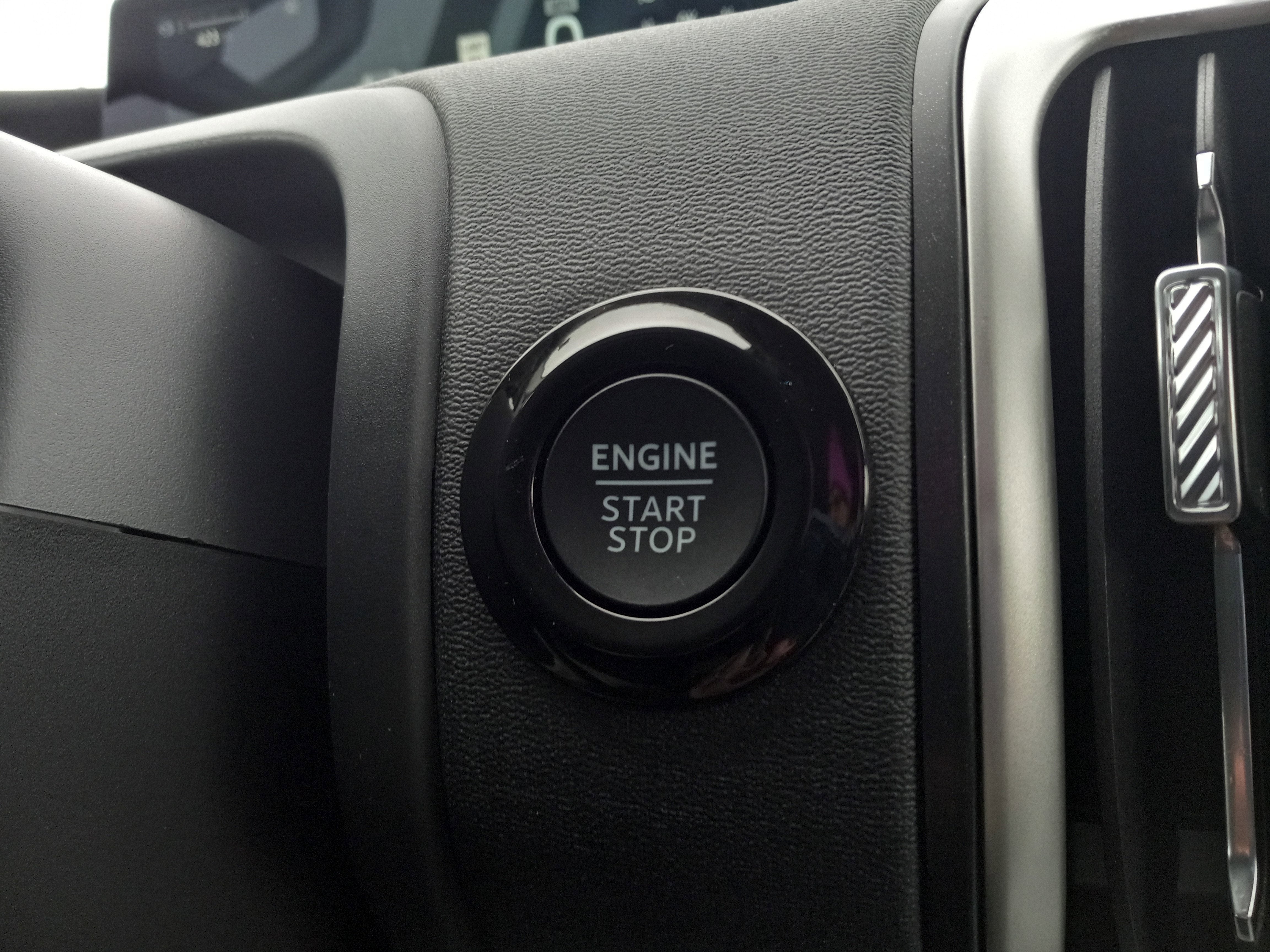 2025 Ford Expedition Active 4x2