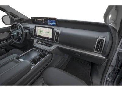 2025 Ford Expedition Base