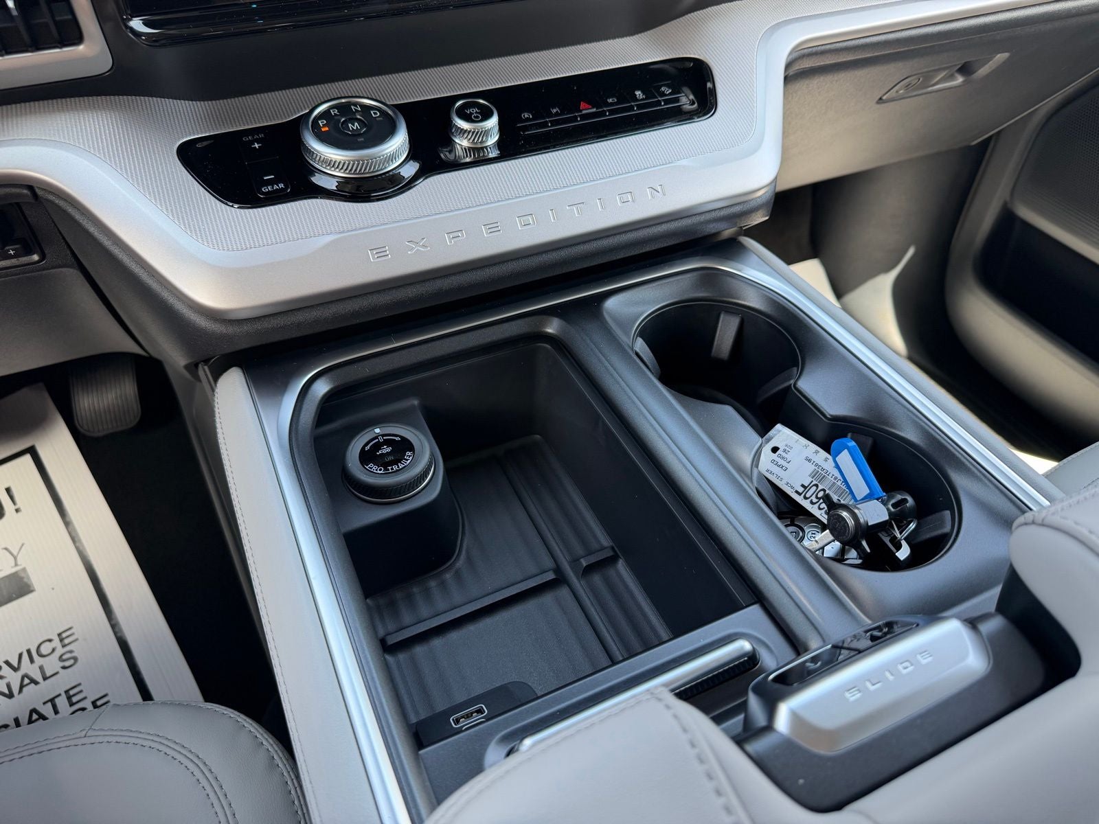2026 Ford Expedition Active