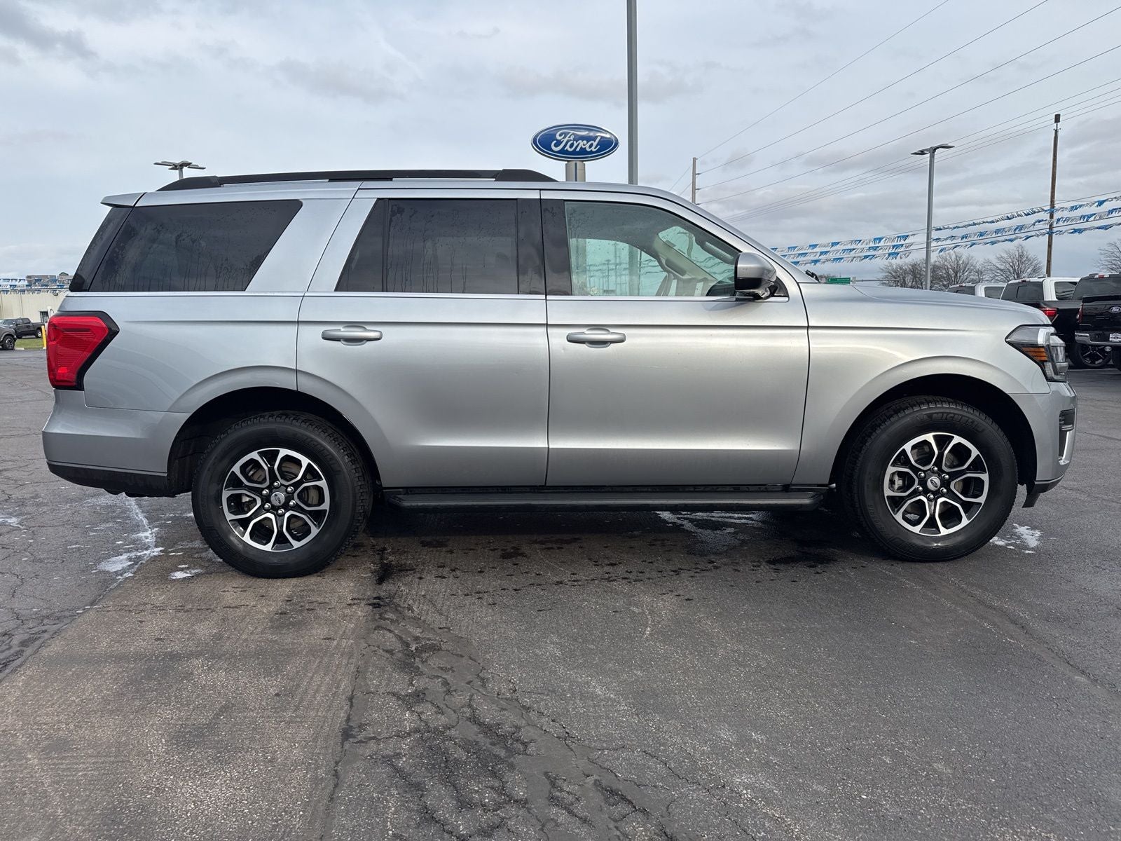 2024 Ford Expedition XLT