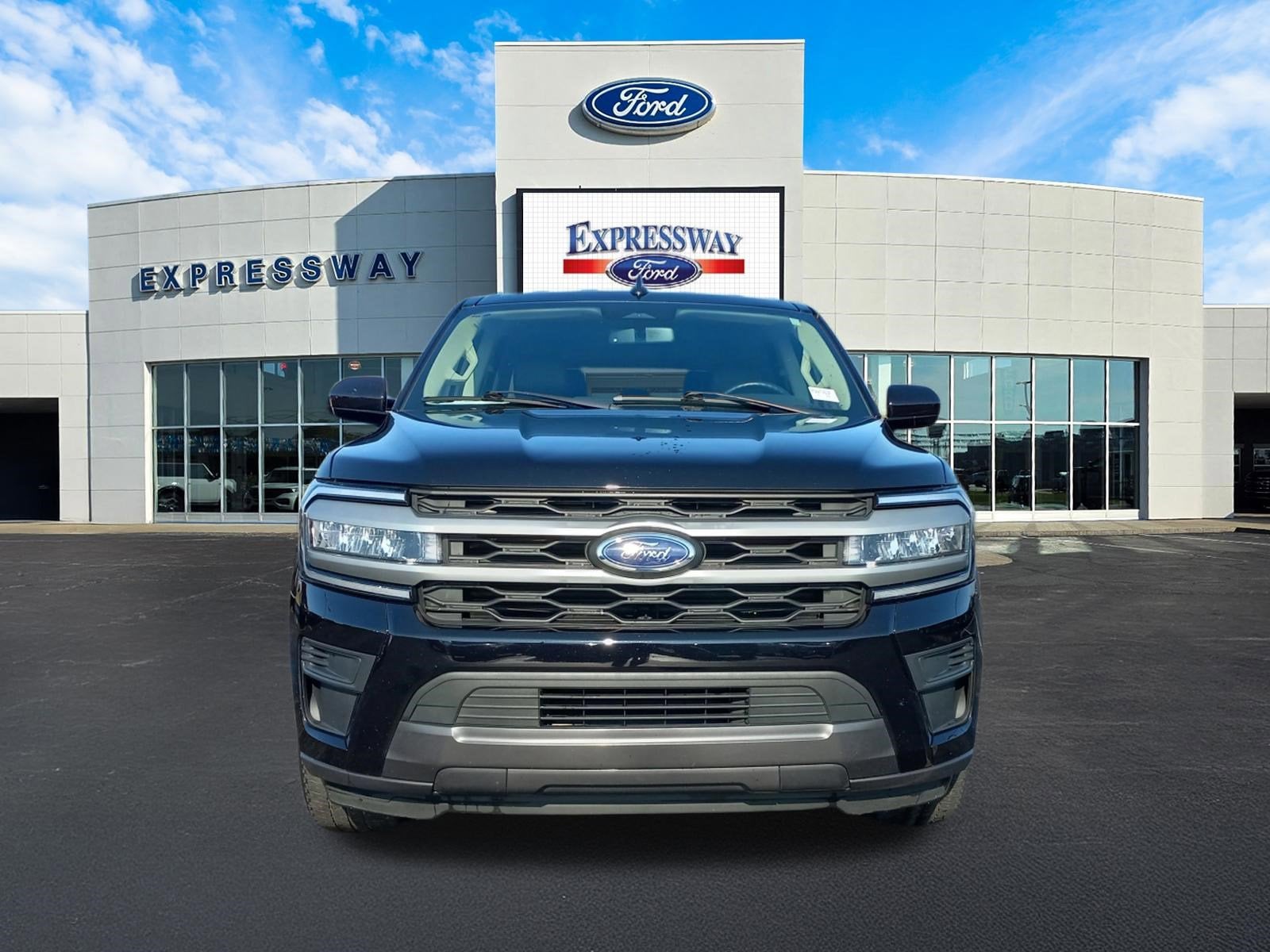 2024 Ford Expedition XLT