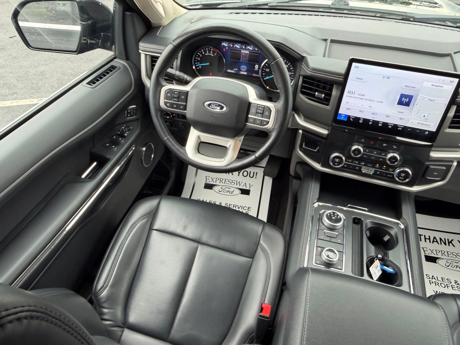 2023 Ford Expedition XLT