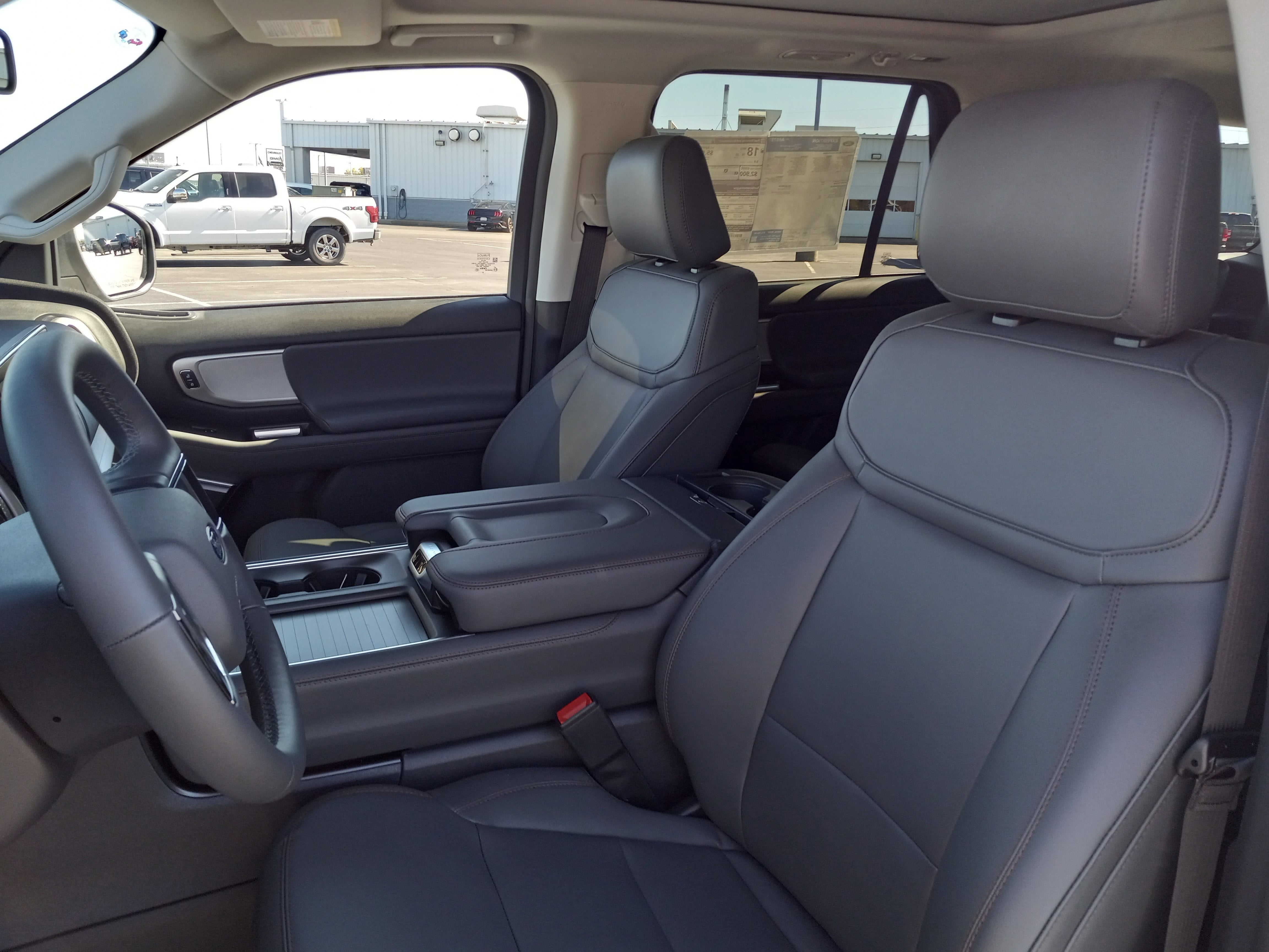 2025 Ford Expedition Active 4x4