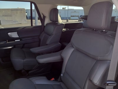 2025 Ford Expedition Active 4x4