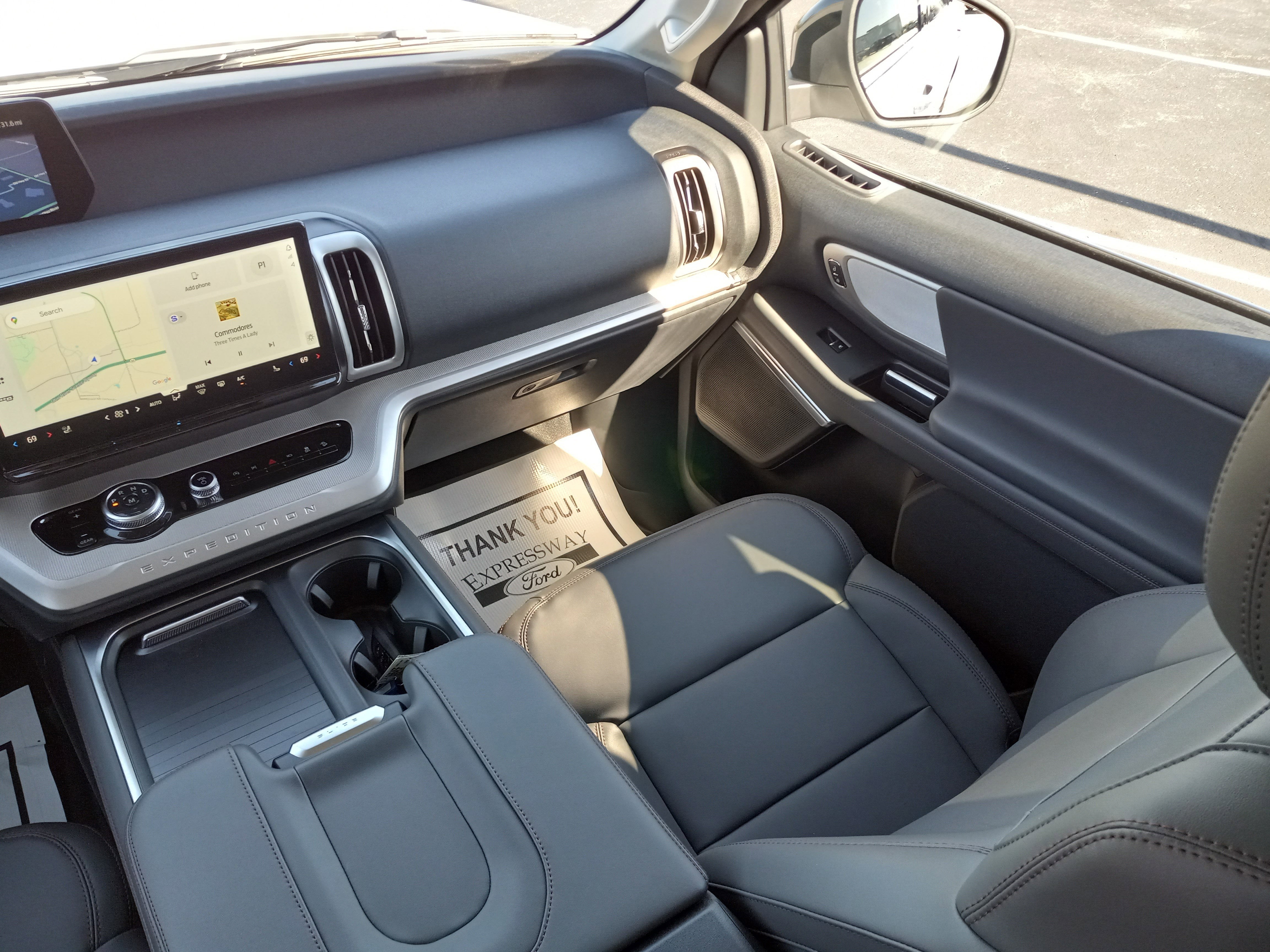 2025 Ford Expedition Active 4x4