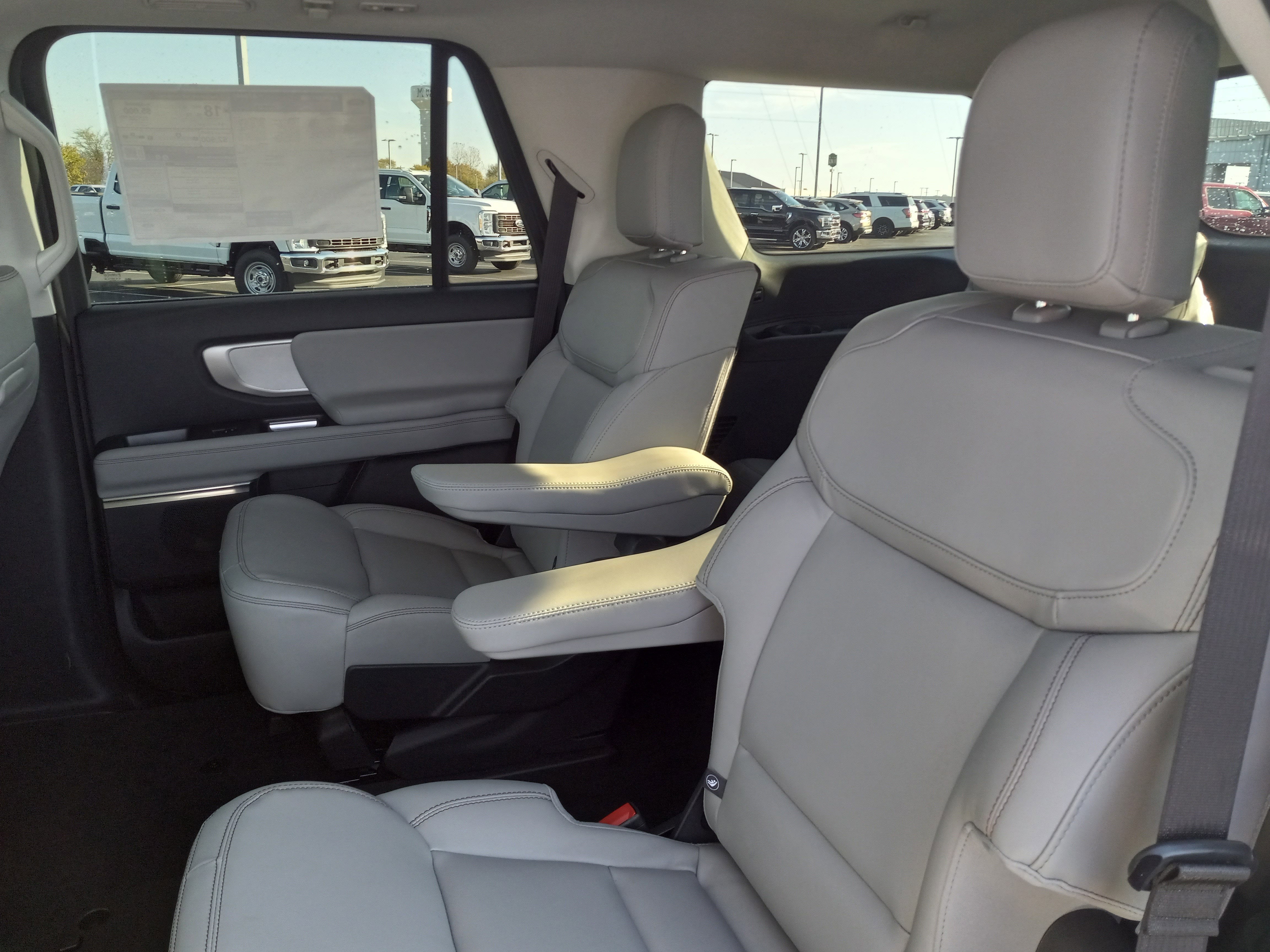 2025 Ford Expedition Active 4x4