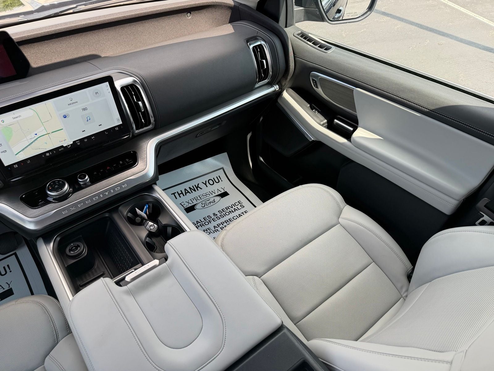 2025 Ford Expedition Platinum