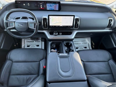 2025 Ford Expedition Platinum