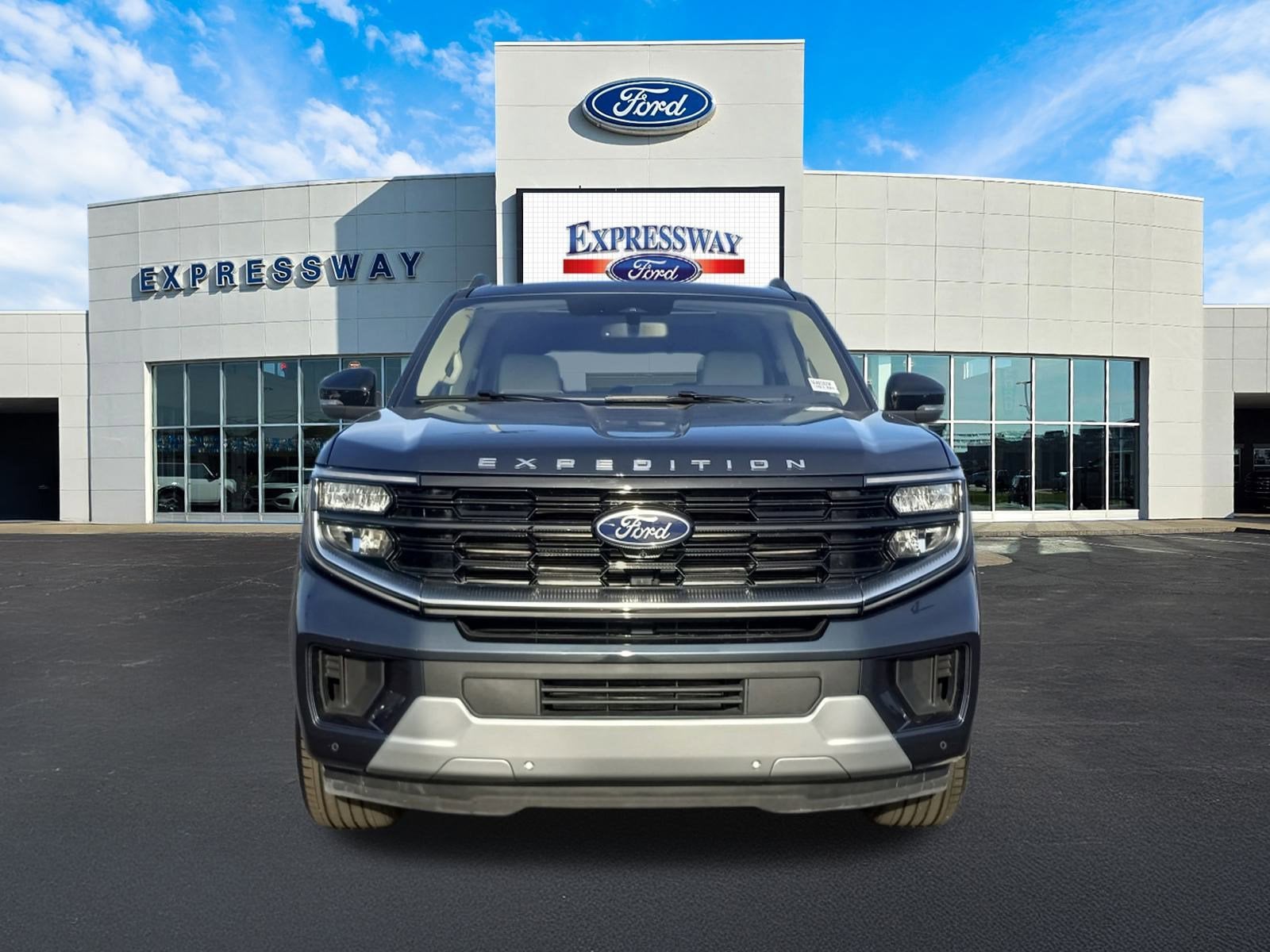 2025 Ford Expedition Platinum