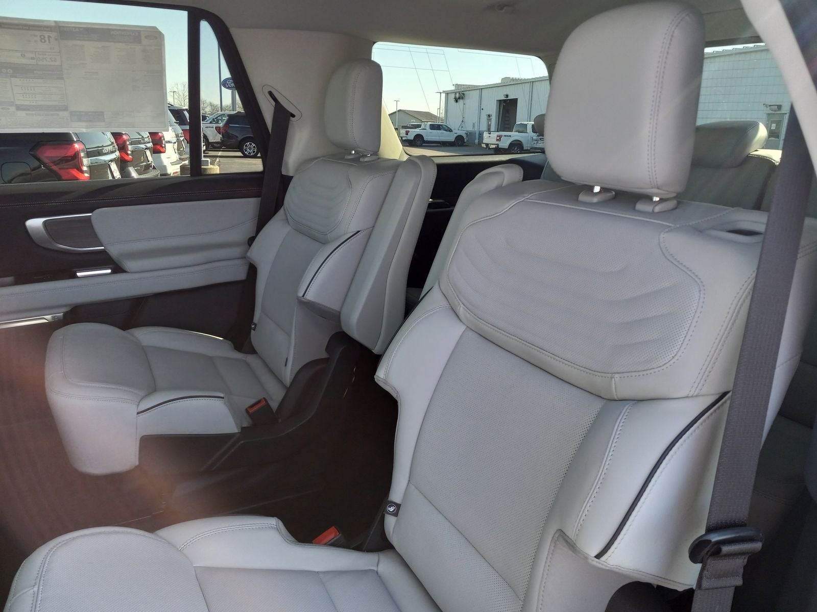 2026 Ford Expedition Platinum