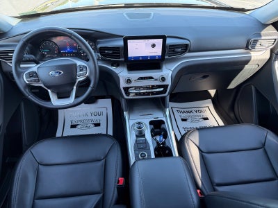 2024 Ford Explorer XLT
