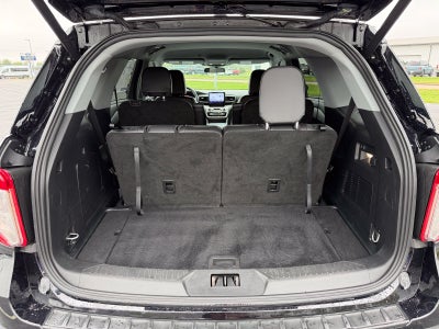 2024 Ford Explorer XLT