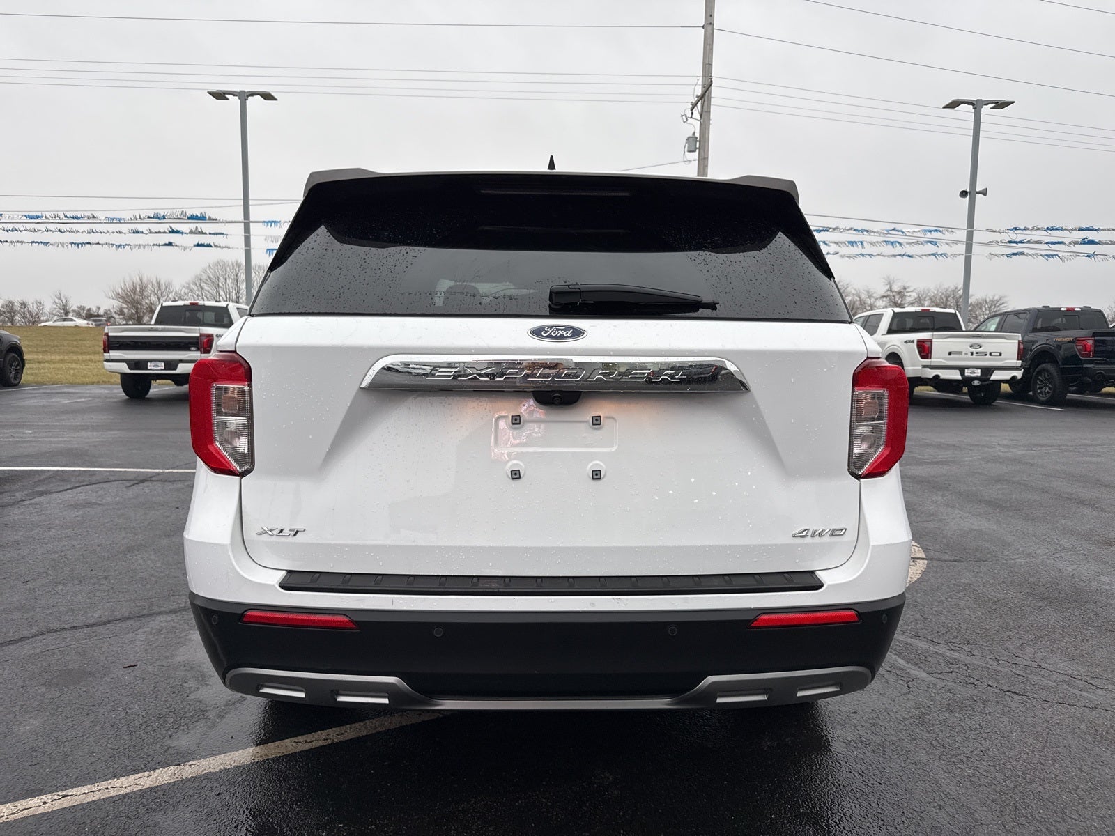 2024 Ford Explorer XLT