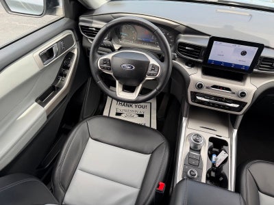 2024 Ford Explorer XLT