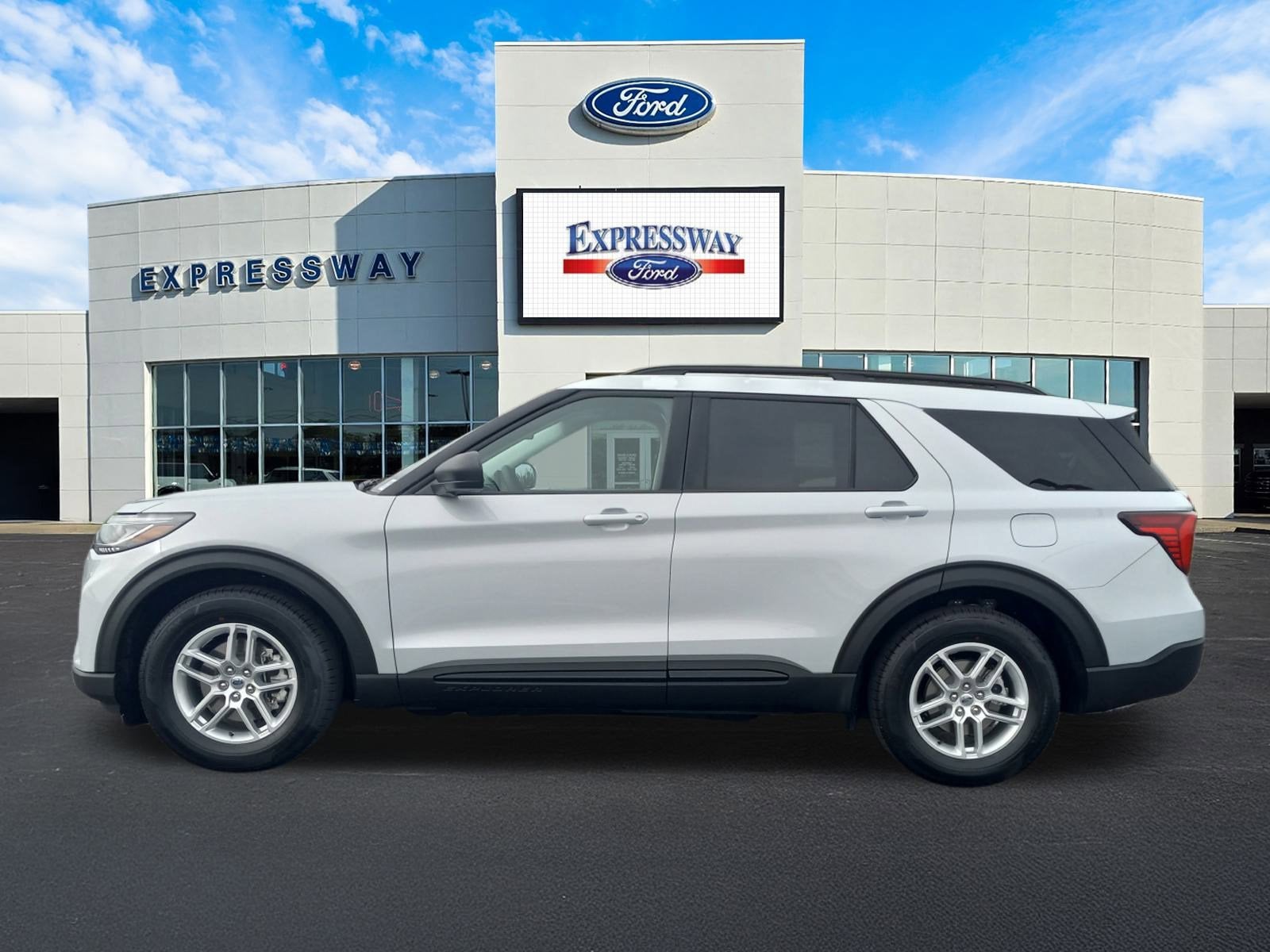 2026 Ford Explorer Active w/200A Pkg RWD