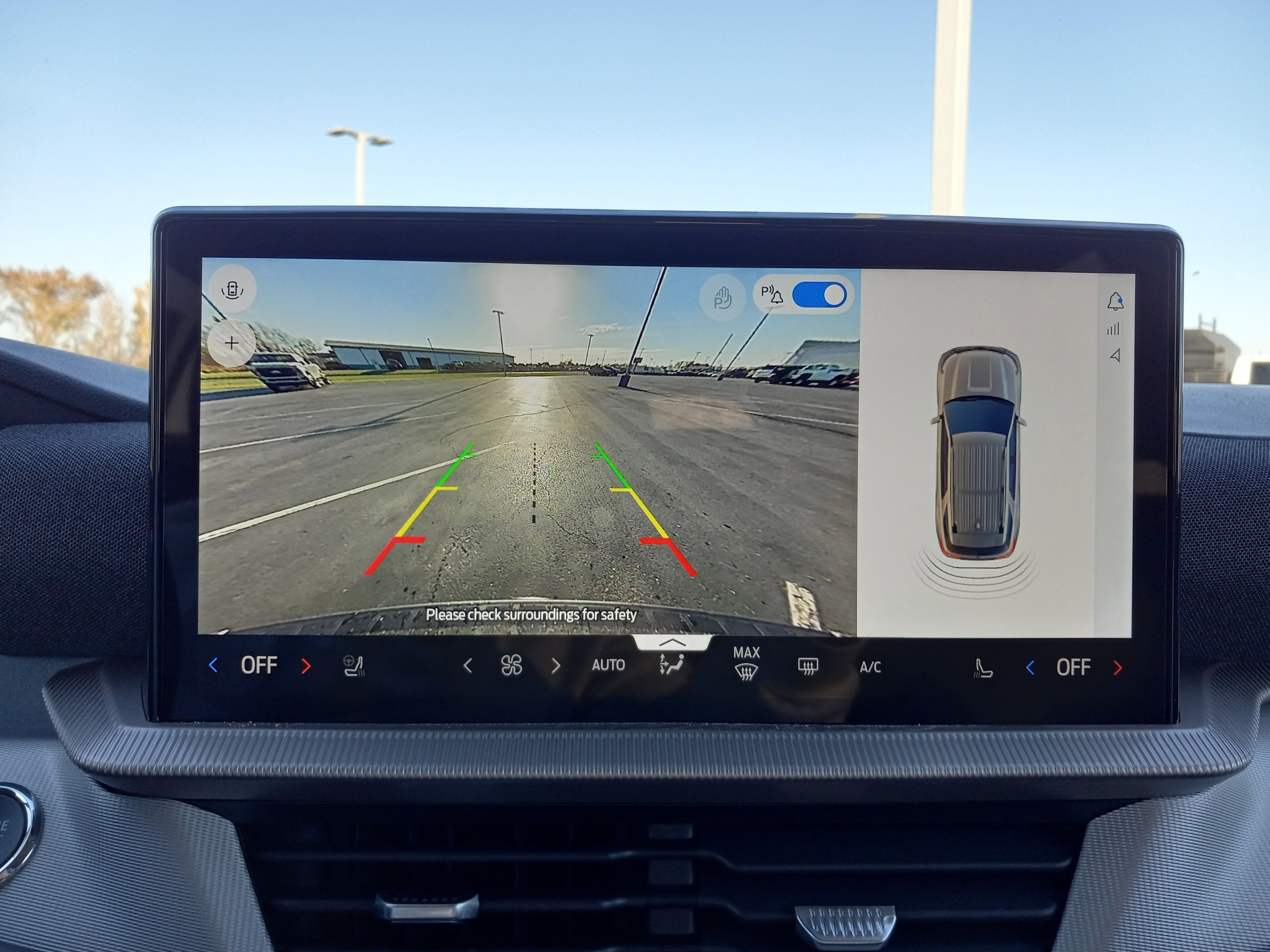 2026 Ford Explorer Active w/200A Pkg RWD