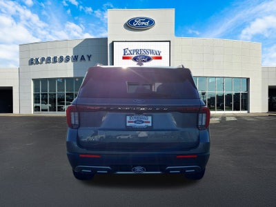 2026 Ford Explorer Active w/200A Pkg RWD