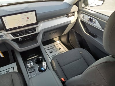 2025 Ford Explorer Active RWD