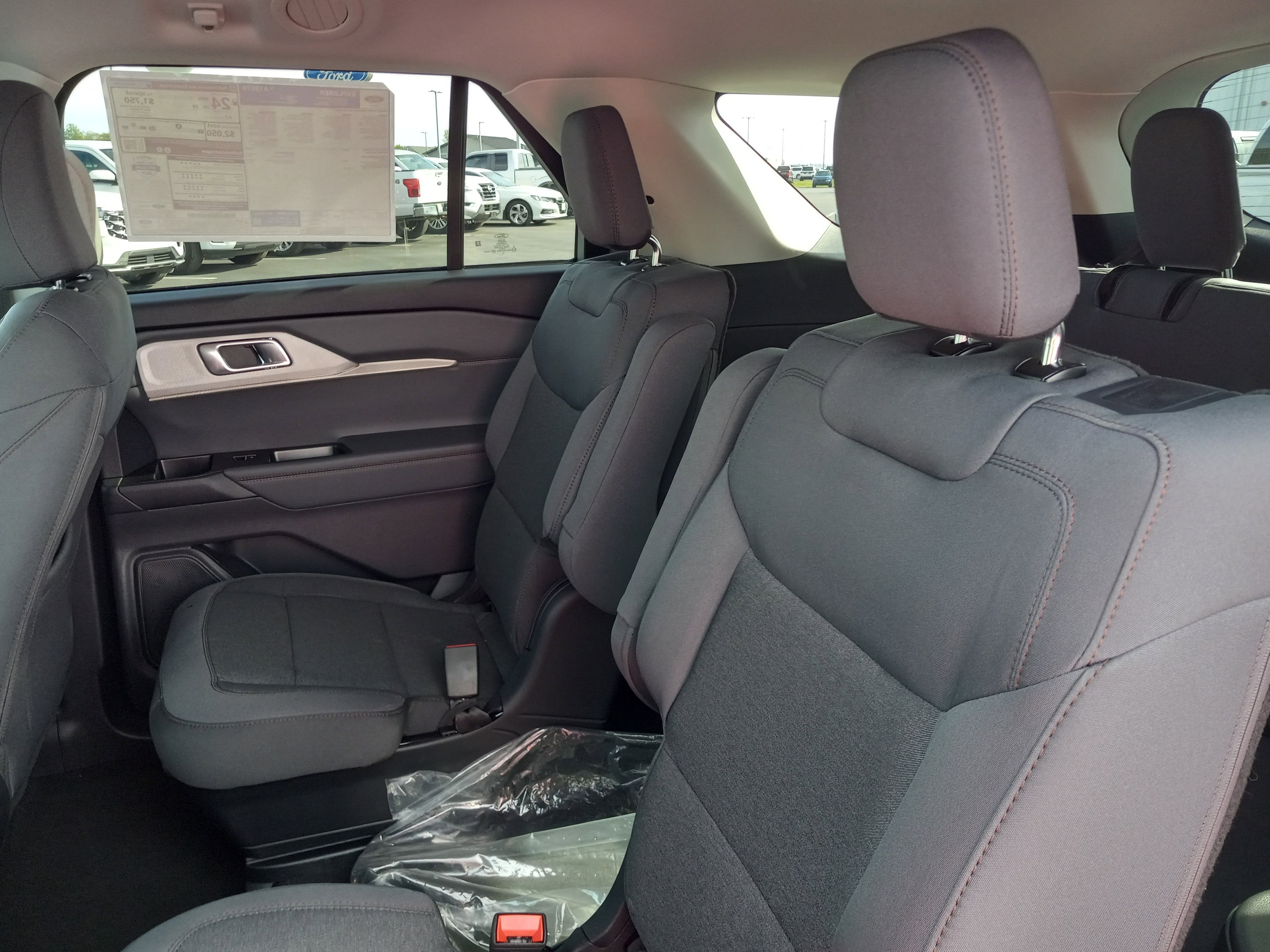 2026 Ford Explorer Active w/200A Pkg RWD