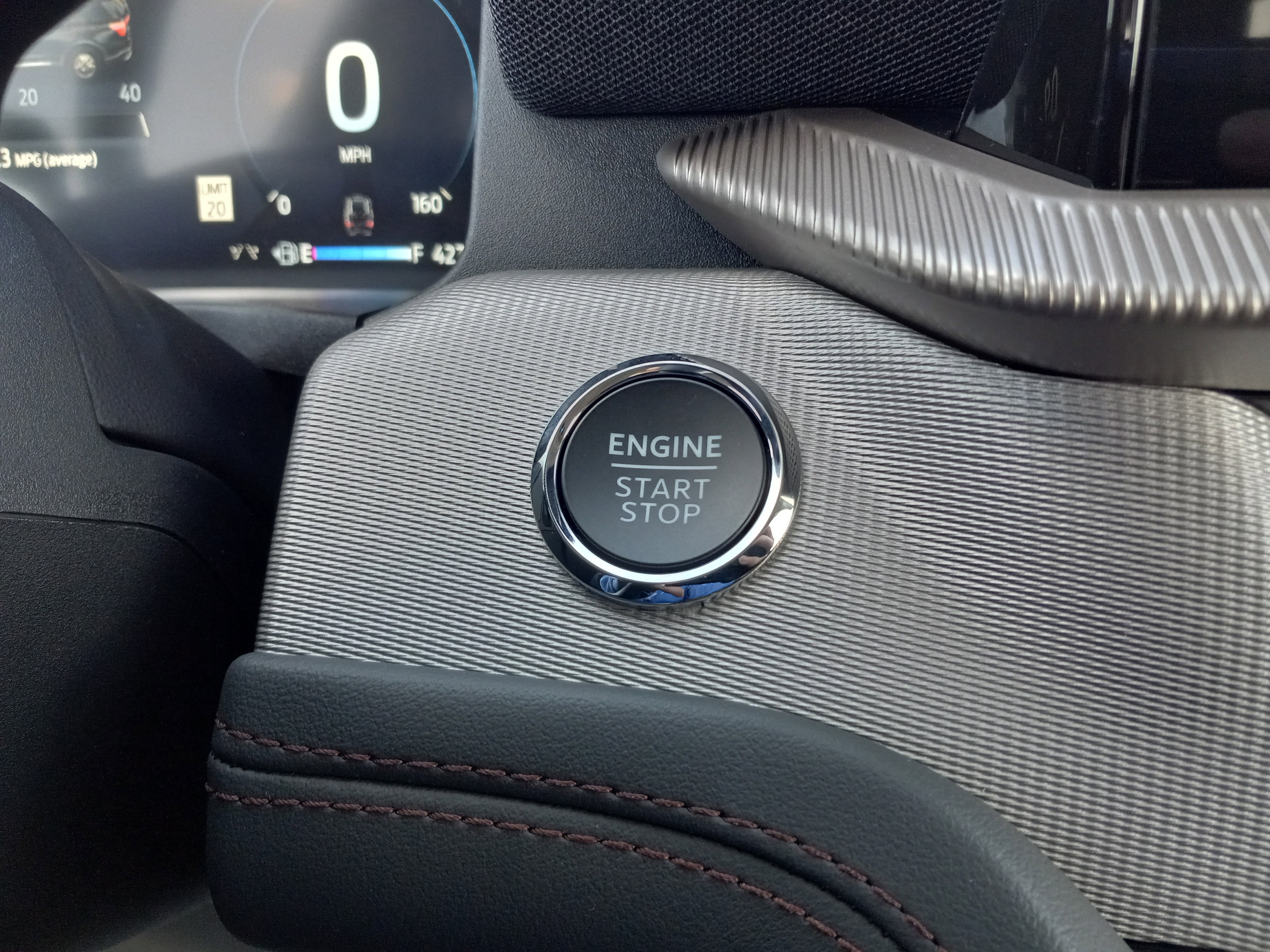 2026 Ford Explorer Active w/100A Pkg RWD