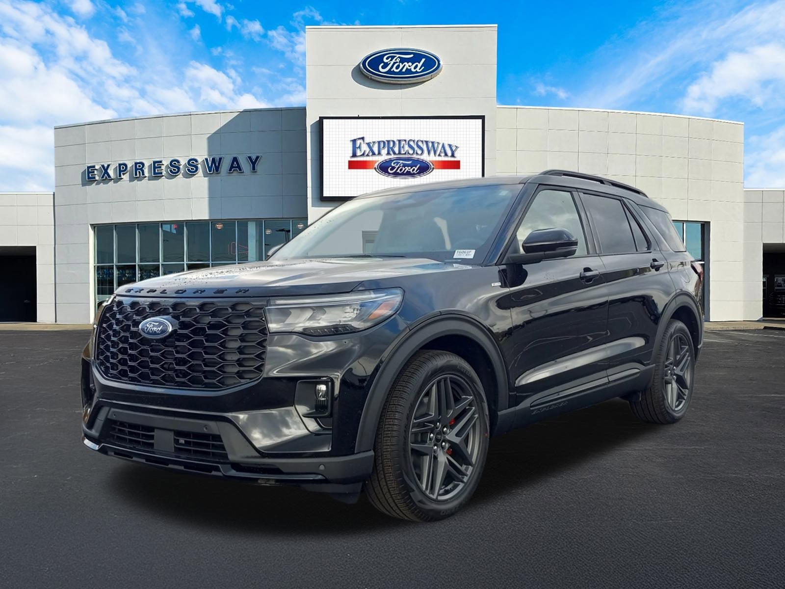 2026 Ford Explorer ST-Line RWD