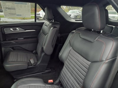 2026 Ford Explorer ST-Line RWD