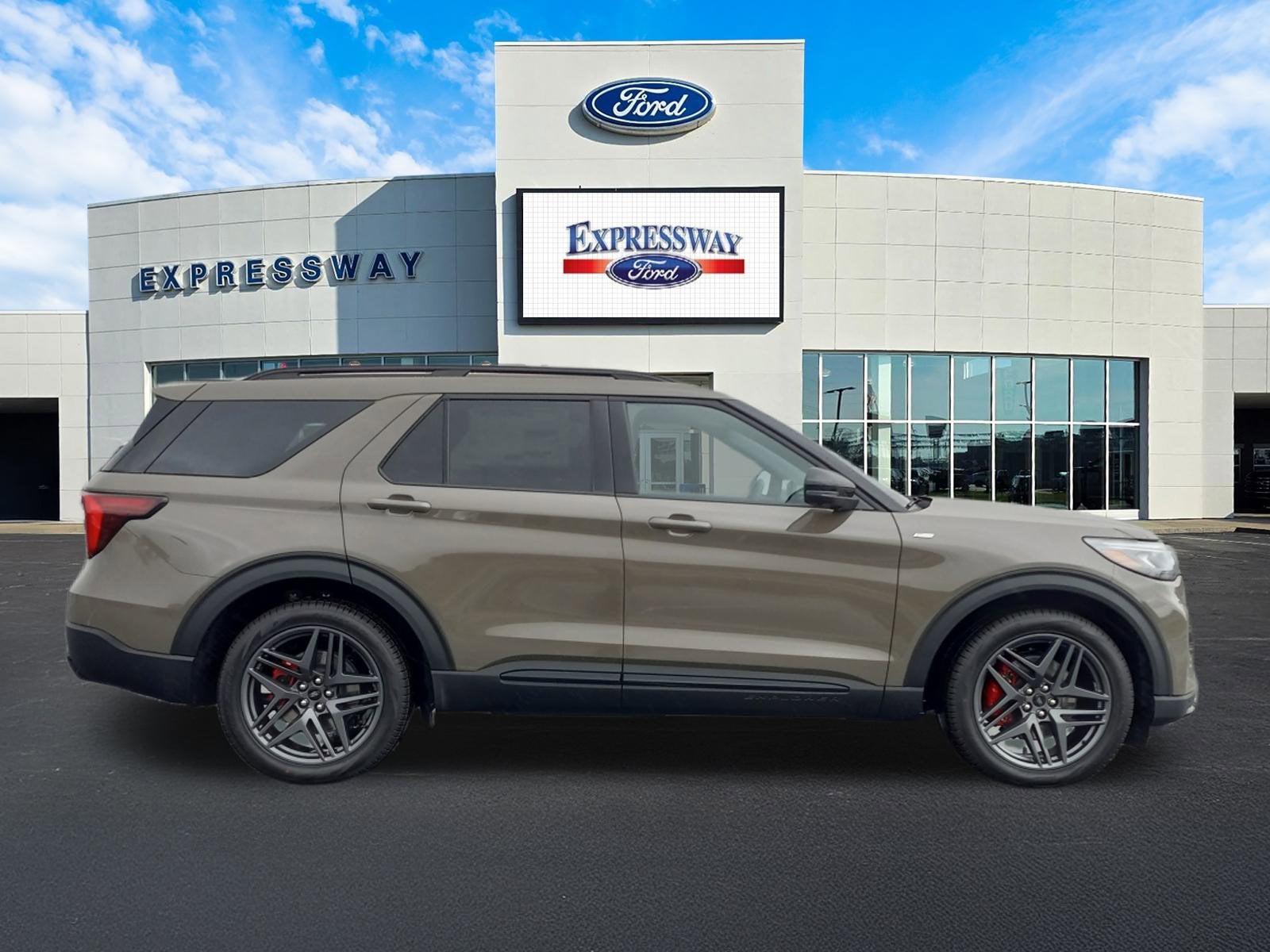 2026 Ford Explorer ST-Line RWD