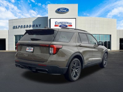 2026 Ford Explorer ST-Line RWD
