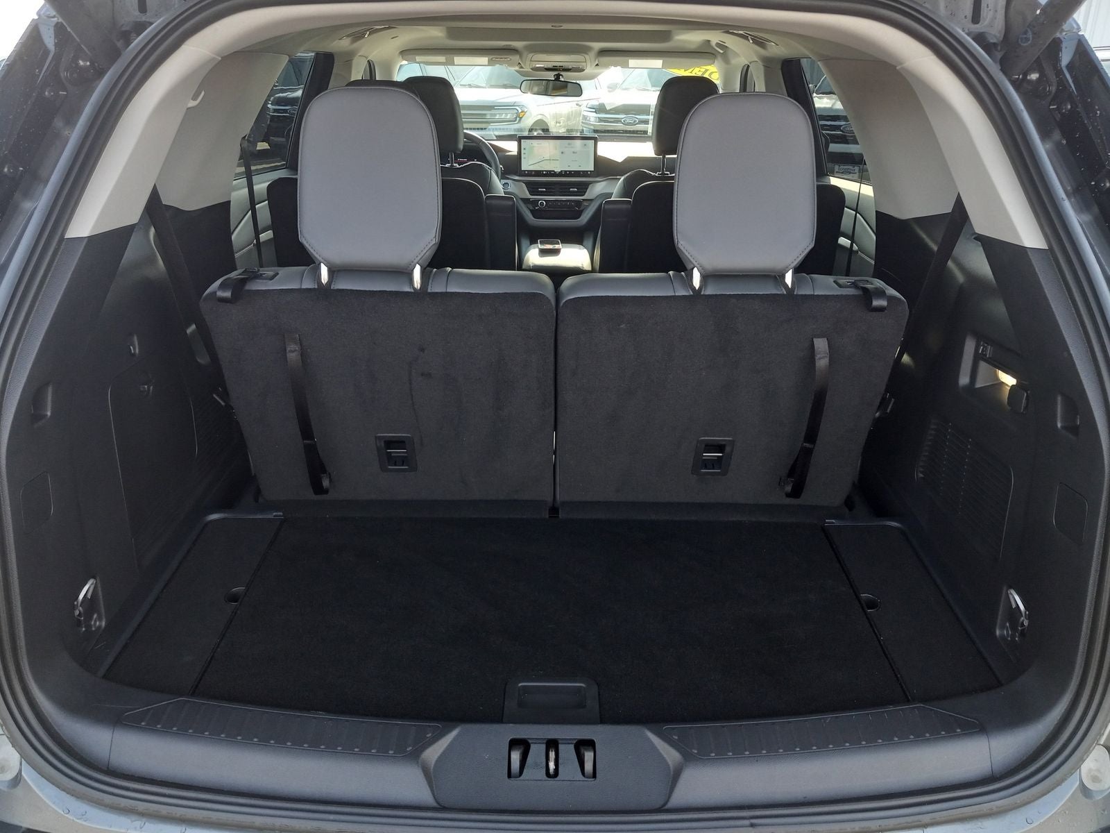 2025 Ford Explorer Active 4WD