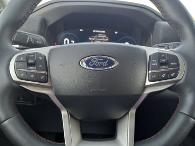2025 Ford Explorer Active 4WD