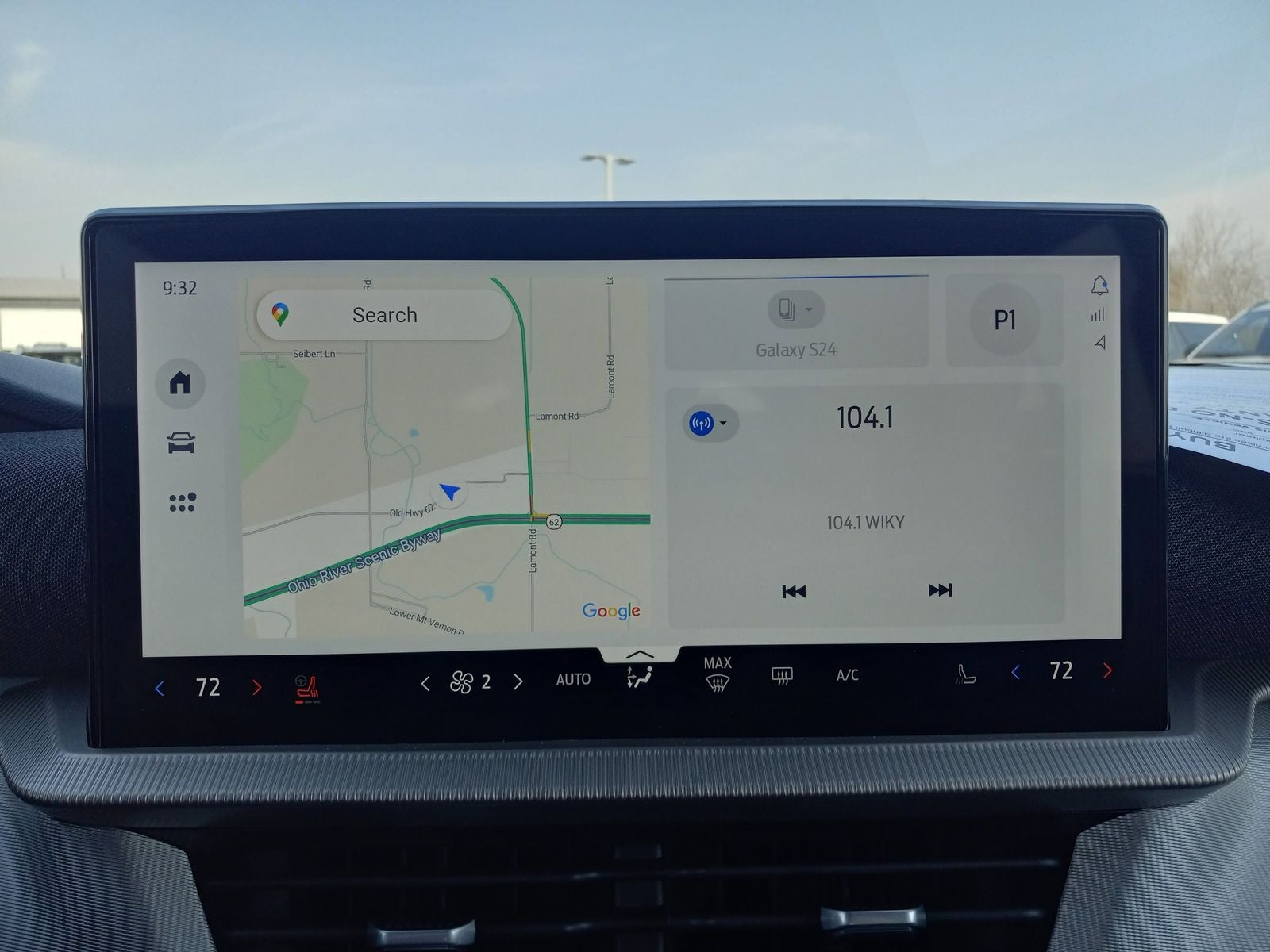 2025 Ford Explorer Active 4WD