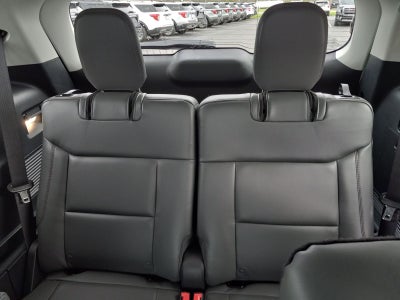 2025 Ford Explorer Active 4WD