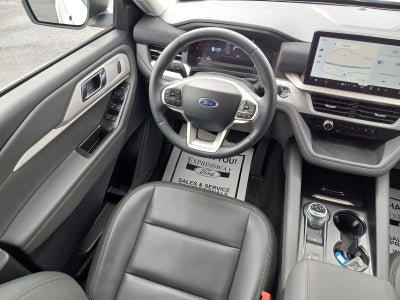 2025 Ford Explorer Active 4WD